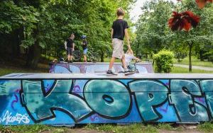 Nowa minirampa przy Alei Marka Siennickiego. Bytomianie stworzyli miejsce, które przyciąga skaterów z całej Polski (4)