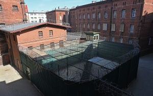 Neogotycki areszt do remontu (2)