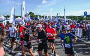 Bytomski Półmaraton po raz 17 - start i biegi (12)