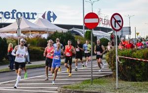 Bytomski Półmaraton po raz 17 - start i biegi (15)