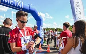 Bytomski Półmaraton po raz 17 - start i biegi (14)