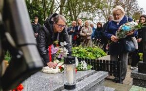 Znak pamięci „Tobie Polsko” na grobie powstańca śląskiego śp. Augustyna Feliksa (7)