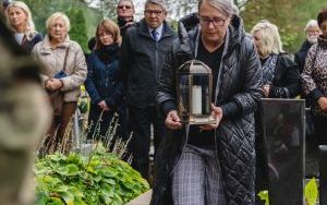 Znak pamięci „Tobie Polsko” na grobie powstańca śląskiego śp. Augustyna Feliksa (10)