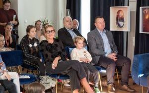 BCK wydał książkę o rudym psie (1)