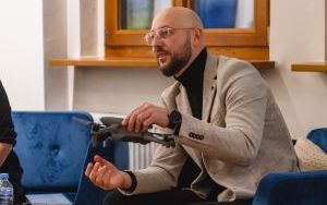 Spotkanie z Bartłomiejem Żelazowskim (9)