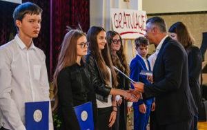 Wręczenie Nagród Prezydenta Bytomia uzdolnionym uczniom (8)