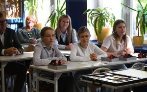 Kolejne szkoły mają zielone pracownie (6)