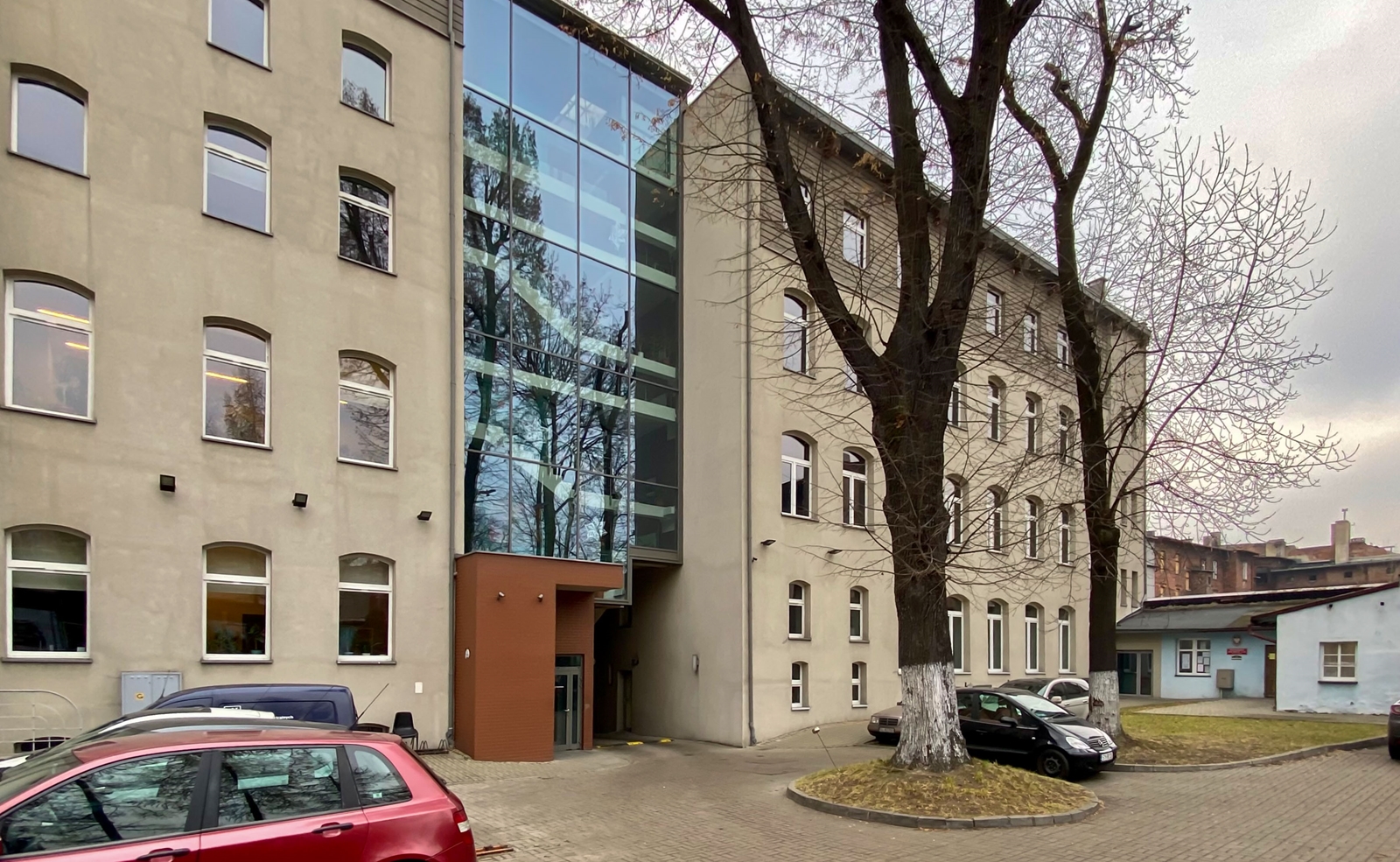 Budynek Wydziału Teatru Tańca Akademii Sztuk Teatralnych